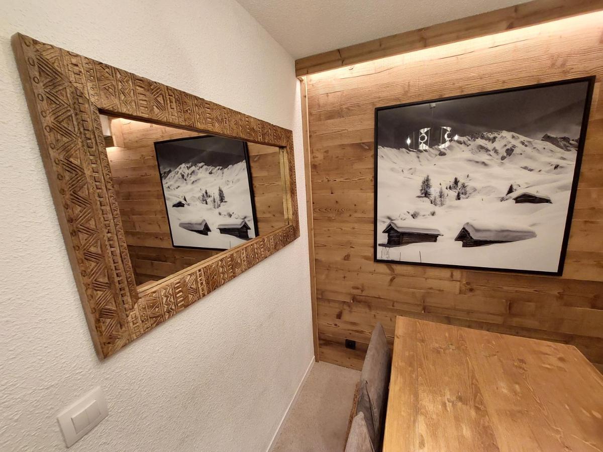 40M2 - Ski Aux Pieds - La Tania - Parking Couvert Exterior foto