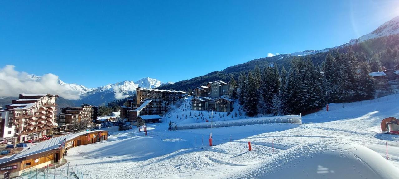 40M2 - Ski Aux Pieds - La Tania - Parking Couvert Exterior foto